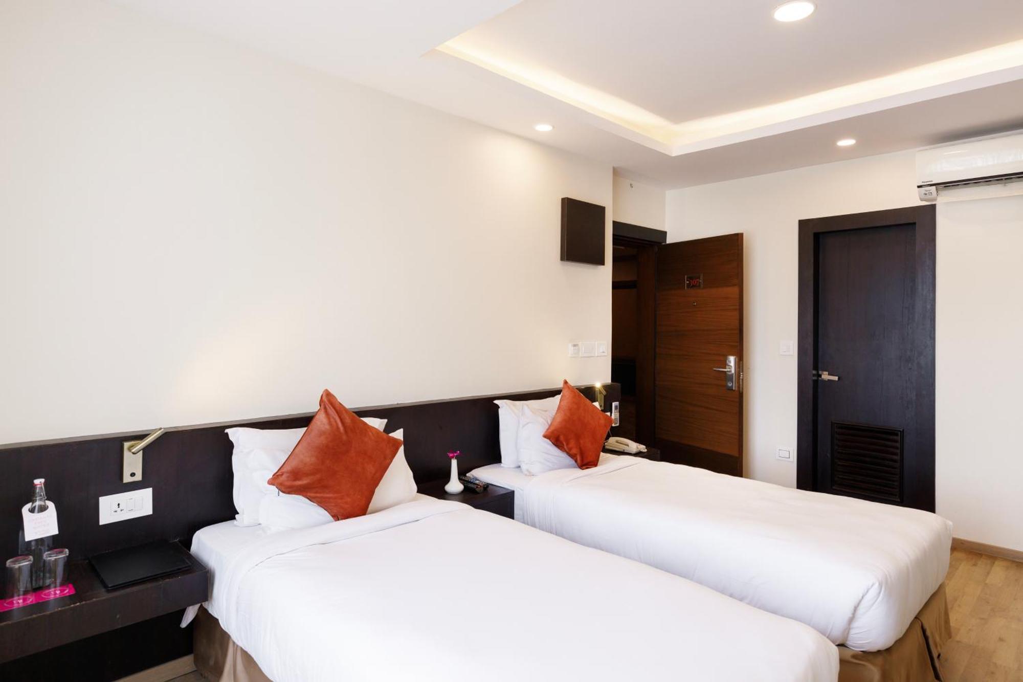 Hotel Sabrina, Kathmandu Exterior photo